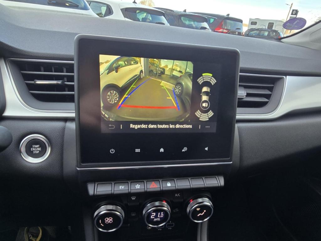 Renault Captur (2) techno E-Tech full hybrid 145