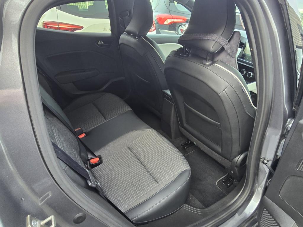 Renault Clio (5) Techno E-Tech full hybrid 145