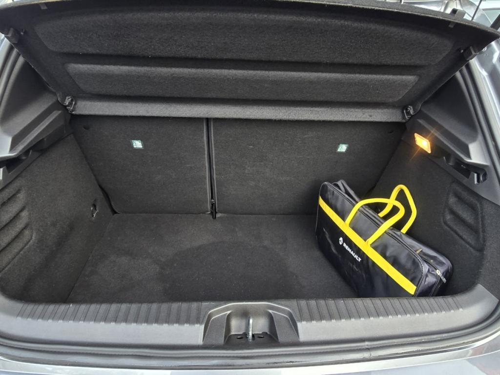 Renault Clio (5) Techno E-Tech full hybrid 145