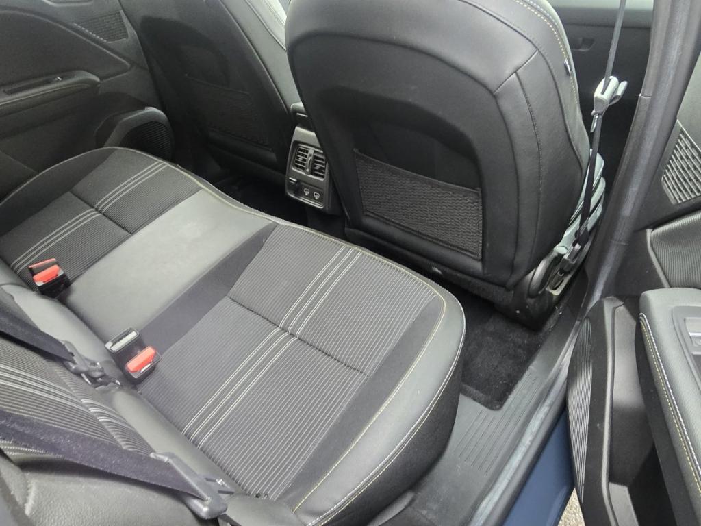 Renault Captur (2) E-Tech engineered full hybrid 145