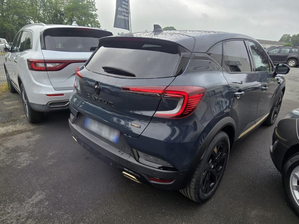 Renault Captur (2) E-Tech engineered full hybrid 145