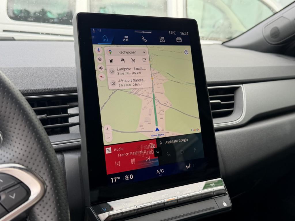 Renault Symbioz techno E-Tech full hybrid 145