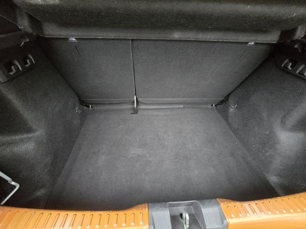 Dacia Sandero (3) Stepway Confort TCe 90