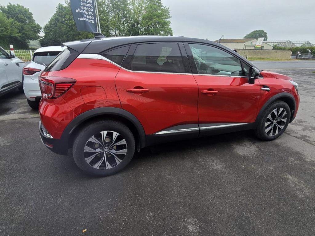 Renault Captur (2) techno TCe 90