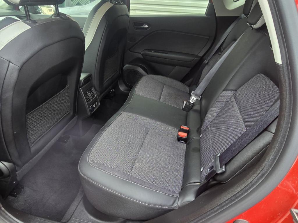Renault Captur (2) techno TCe 90