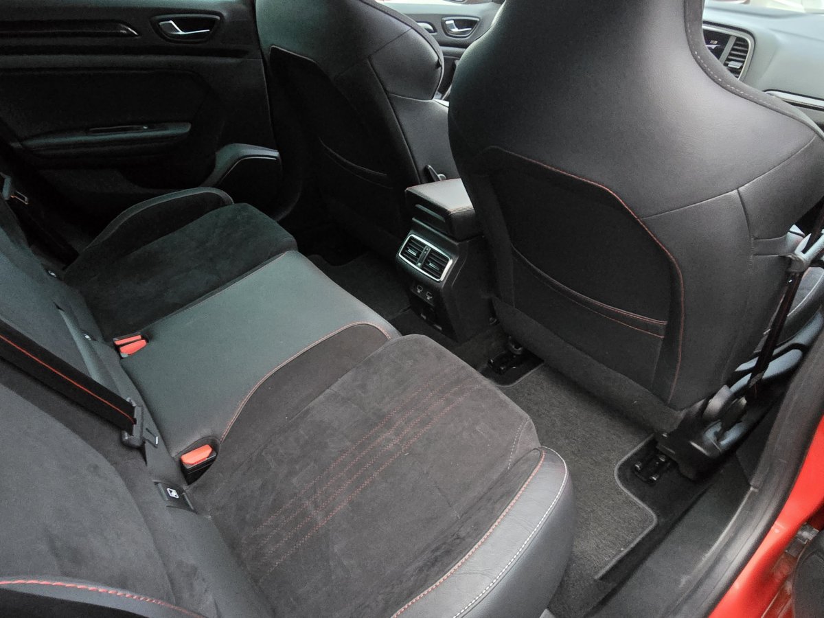 Renault Mgane Estate (4) R.S. Line TCe 160 EDC FAP