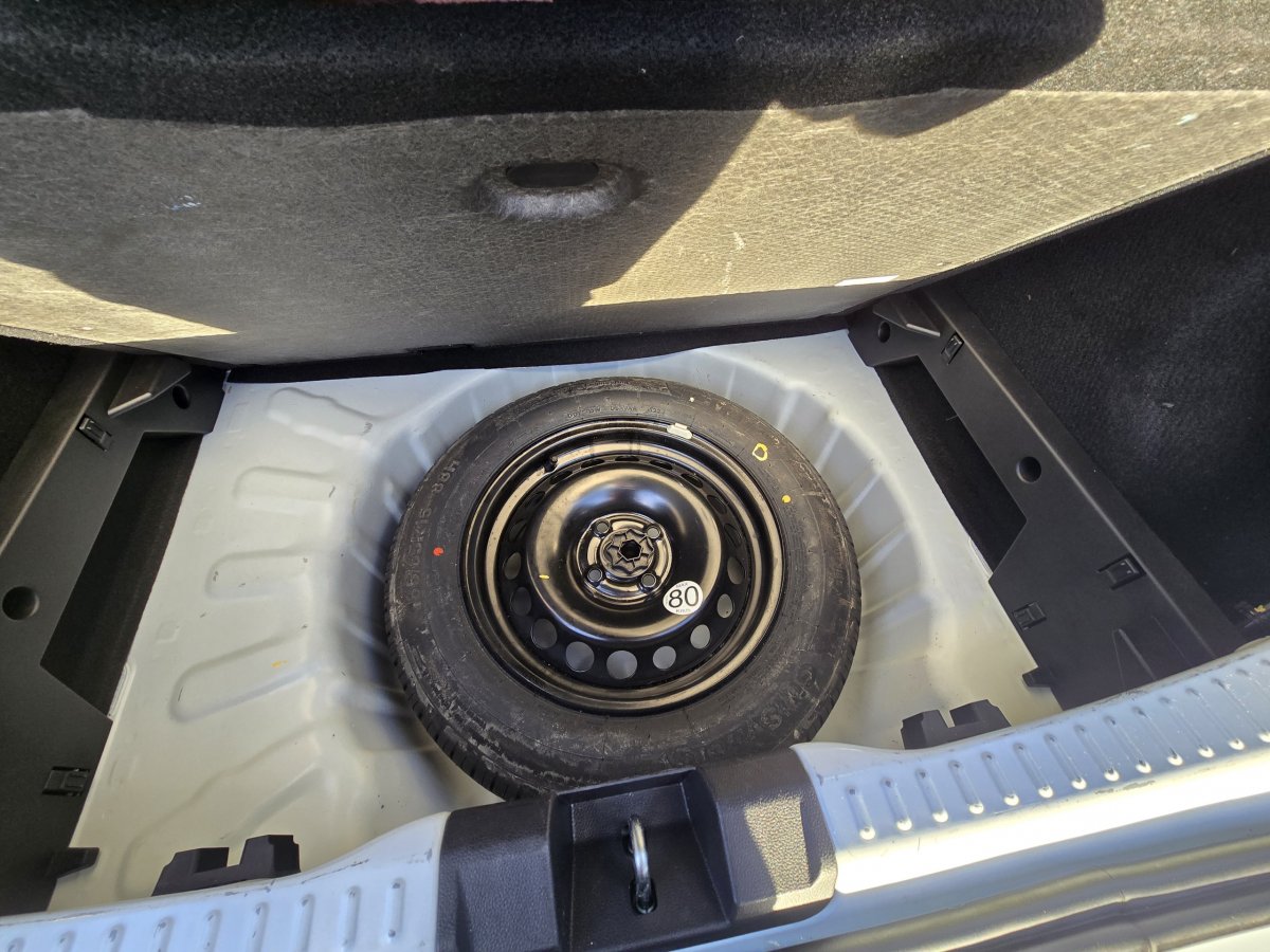 Dacia Sandero Stepway (3) Confort TCe 90 CVT