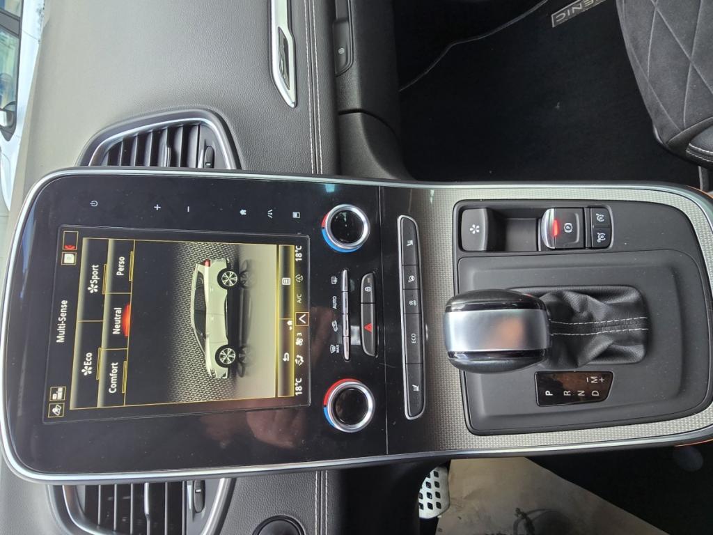 Renault Grand Sc�nic (3) Black Edition TCe 160 EDC - 21