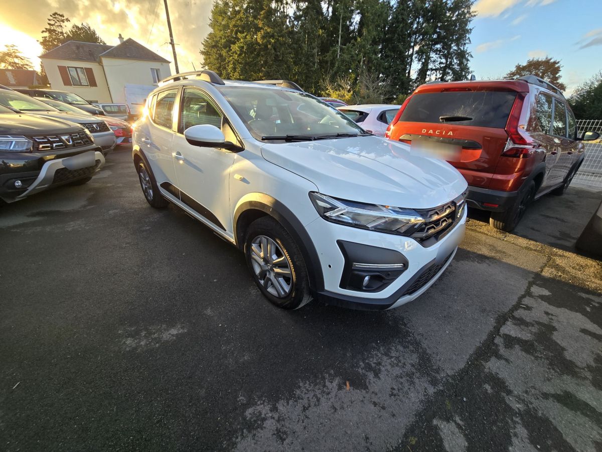 Dacia Sandero Stepway (3) Confort TCe 90 CVT