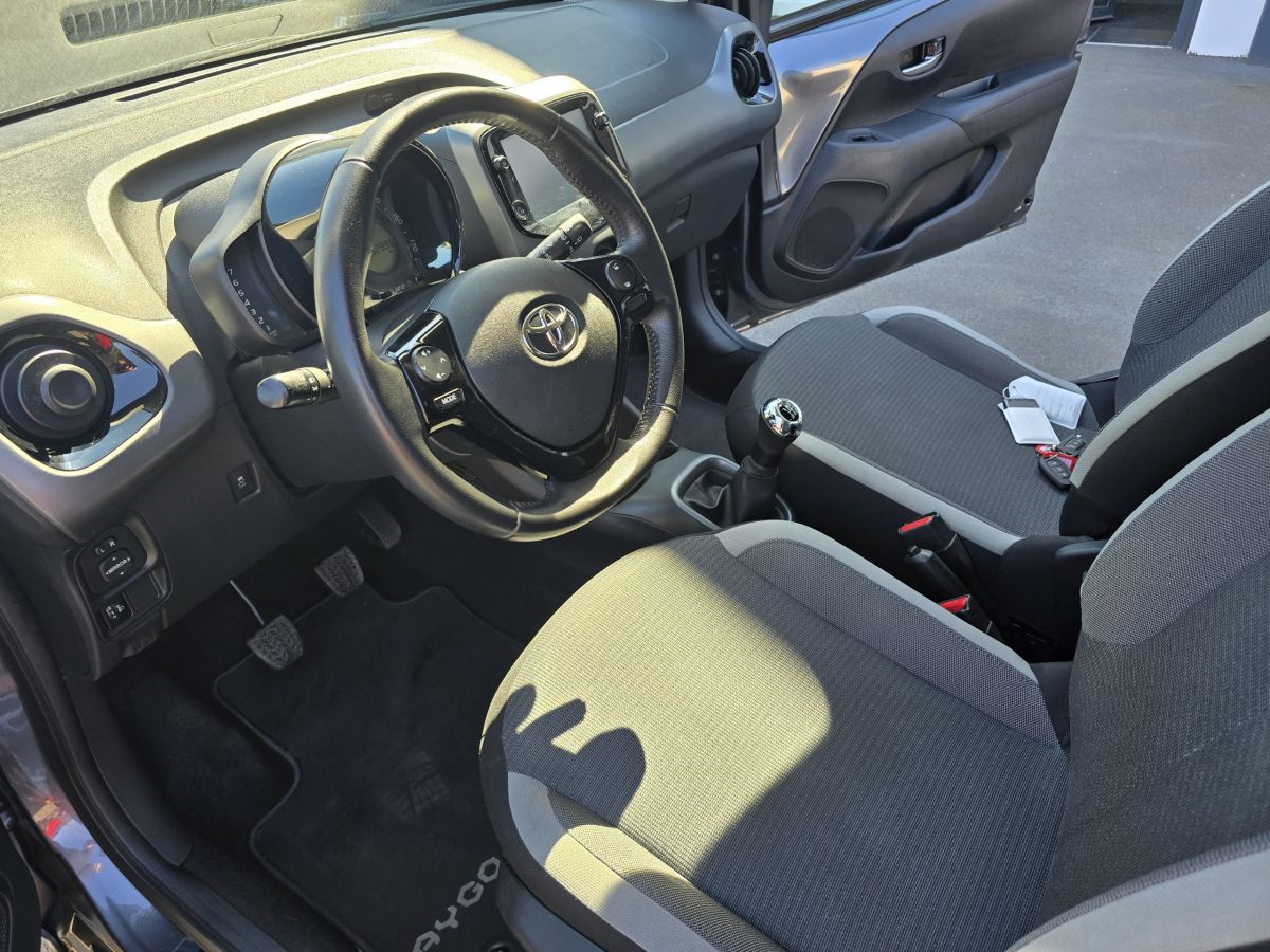 Toyota Aygo (2) 1.0 VVT-i x