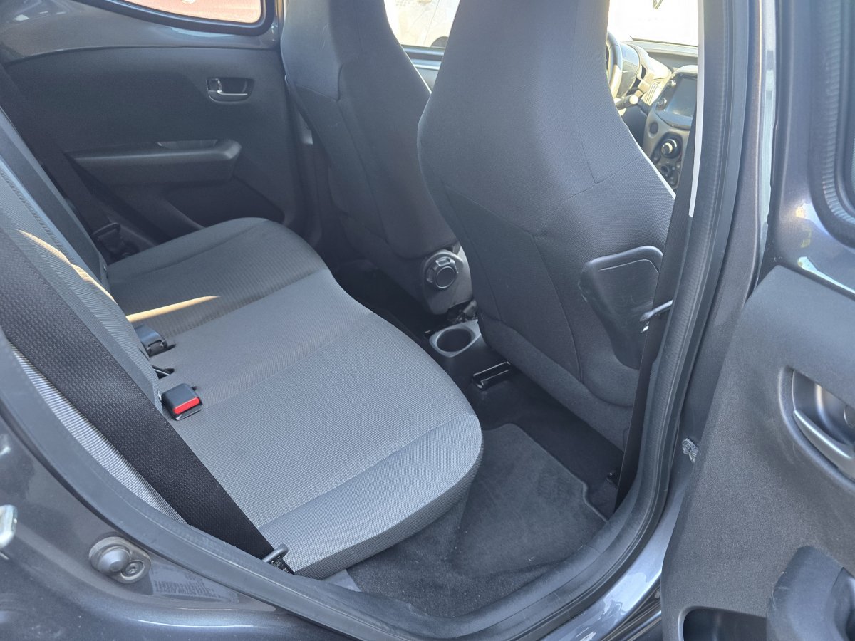 Toyota Aygo (2) 1.0 VVT-i x