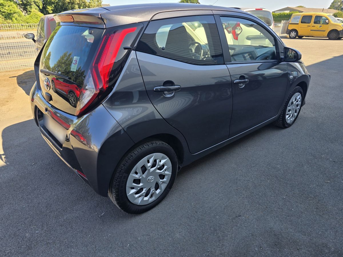 Toyota Aygo (2) 1.0 VVT-i x